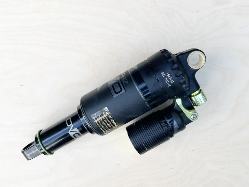 Prodám vzduchový tlumič DVO TAPAZ (200 x 57mm)