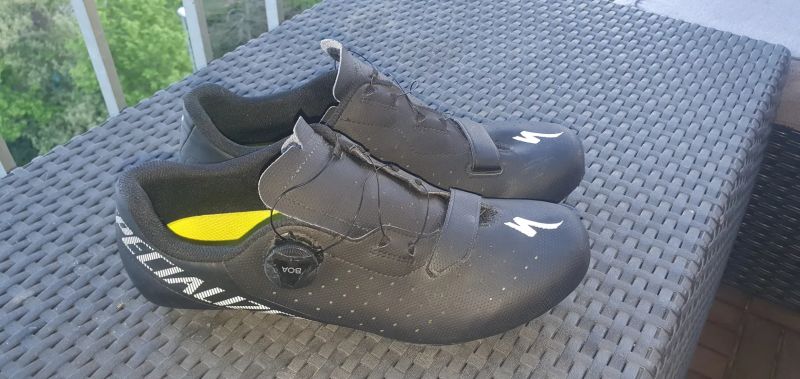 Silniční tretry Specialized torch 1.0