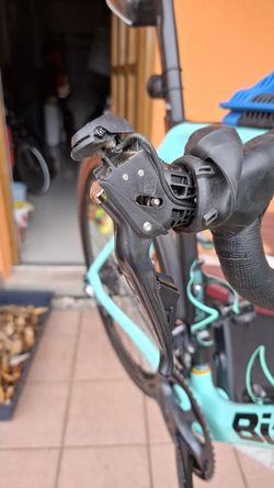 Sháním pravou páku Shimano STR 8070 Di2