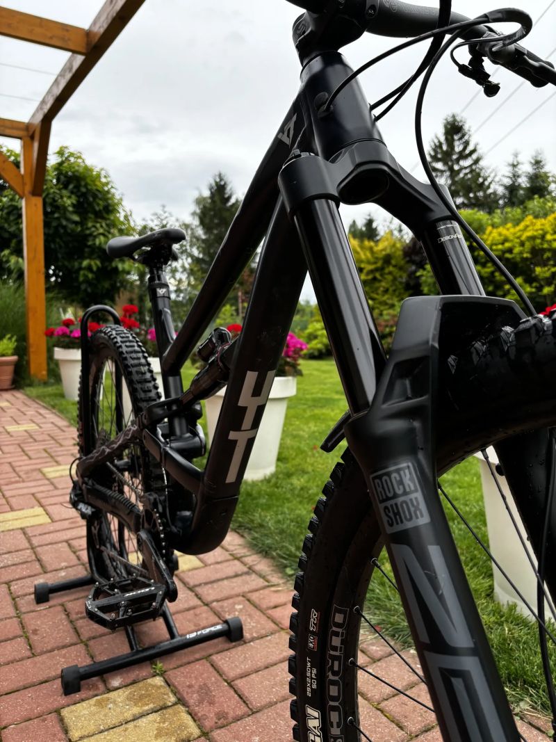 YT Capra MX core 1 2023