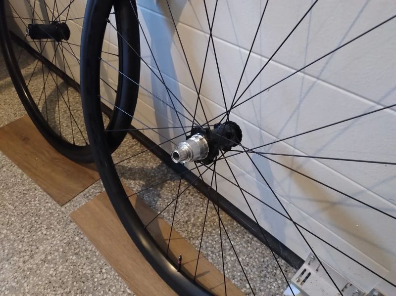 Silniční/Gravel kola Fulcrum Rapid Red 500
