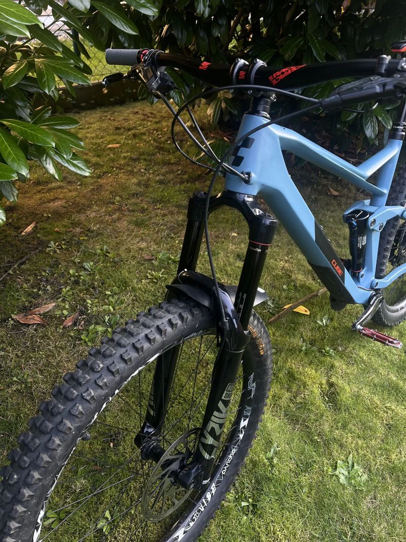 Prodám Cube stereo hpc Race