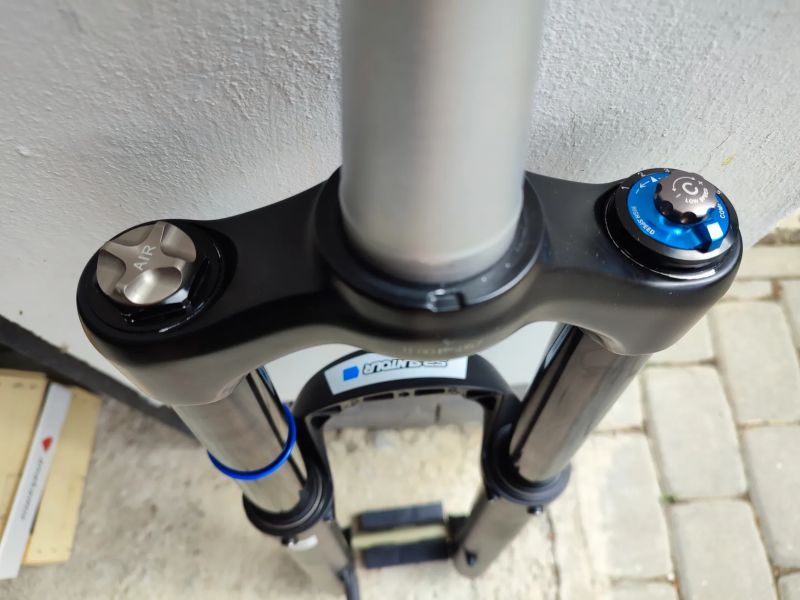 vidlica Suntour Durolux 29, 160mm, boost + packeta ZDARMA