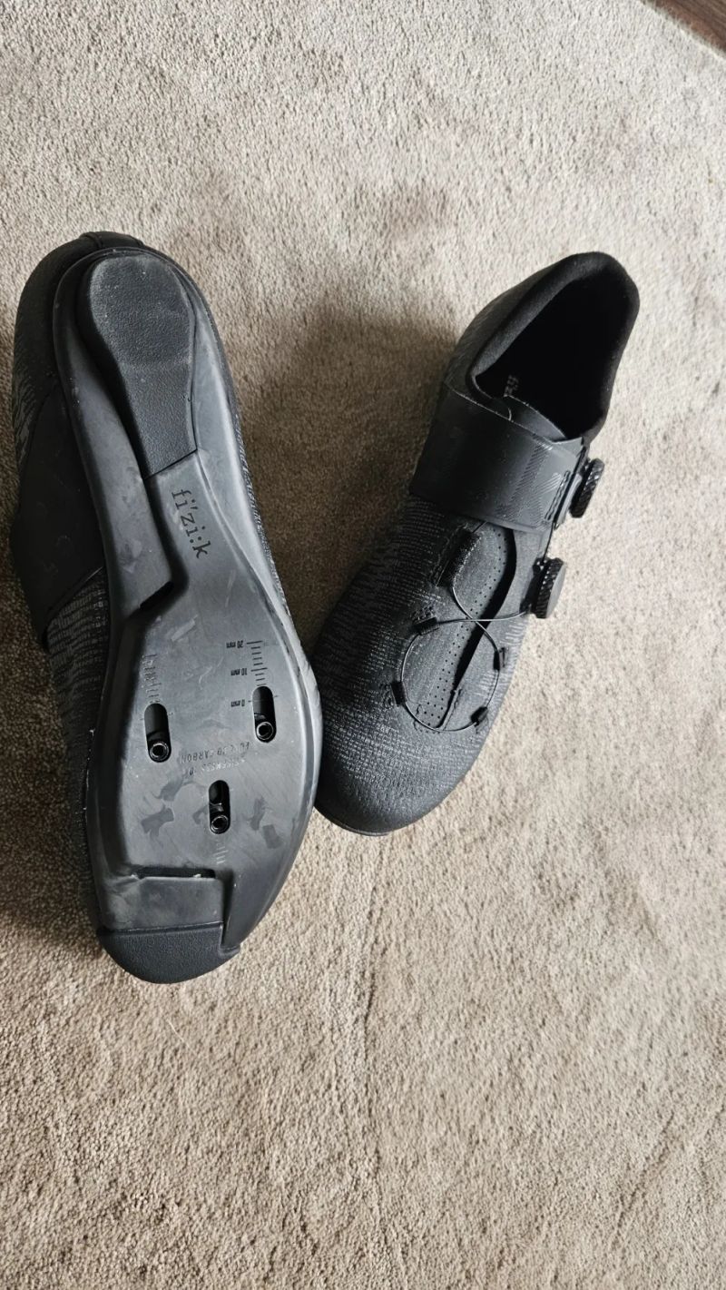 Fizik Vento Infinito Knit Carbon