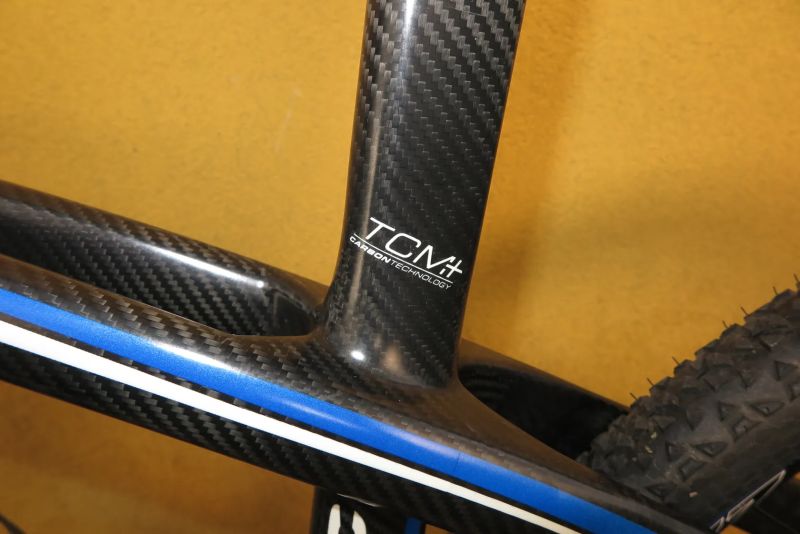 CORRATEC X-Bow 29 Špičkové karbonové MTB P.c.90000 Kč.