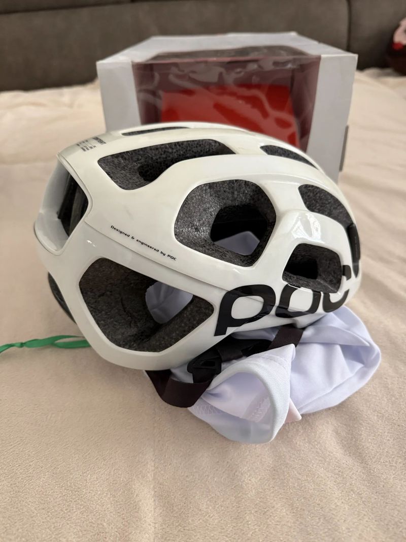 POC Octal AVIP, velikost M (54-60)