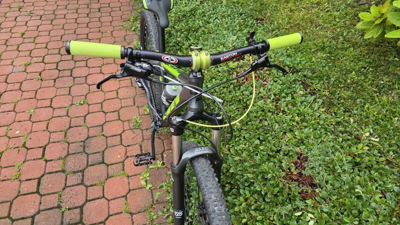 Prodám dětské/juniorské kolo SCUD 27,5 "
