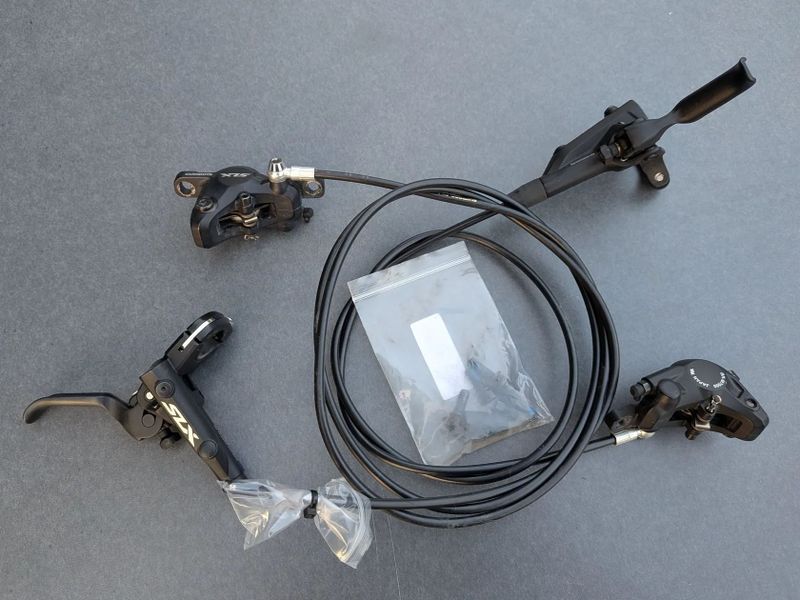 brzdy Shimano SLX M7000