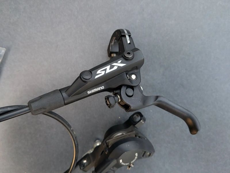 brzdy Shimano SLX M7000