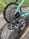 Rock Machine GravelRide INT e700 Di2 2022 (Gloss Mint/Silver/Black) horské elektrokolo