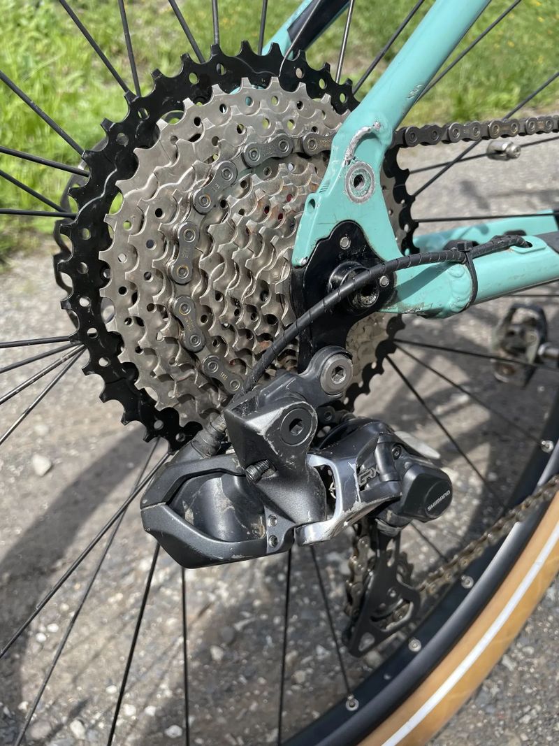 Rock Machine GravelRide INT e700 Di2 2022 (Gloss Mint/Silver/Black) horské elektrokolo
