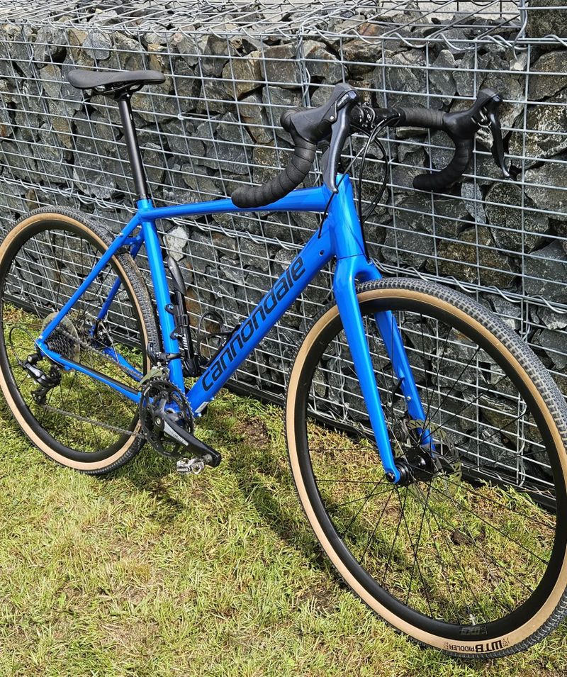 Prodám Cannondale Topstone gravel bike