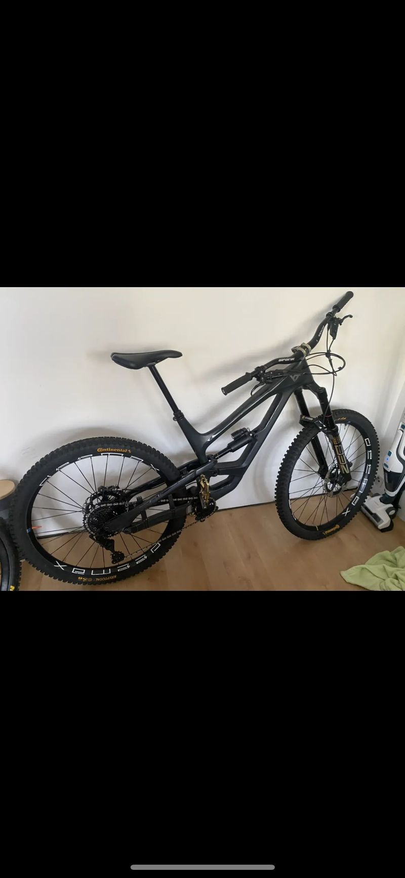 YT Industries Capra CF Pro Race