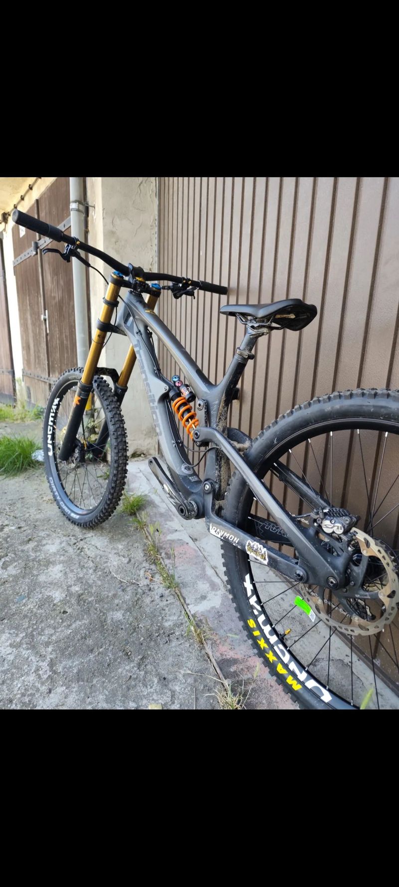 Transition Tr11 Carbon 2018