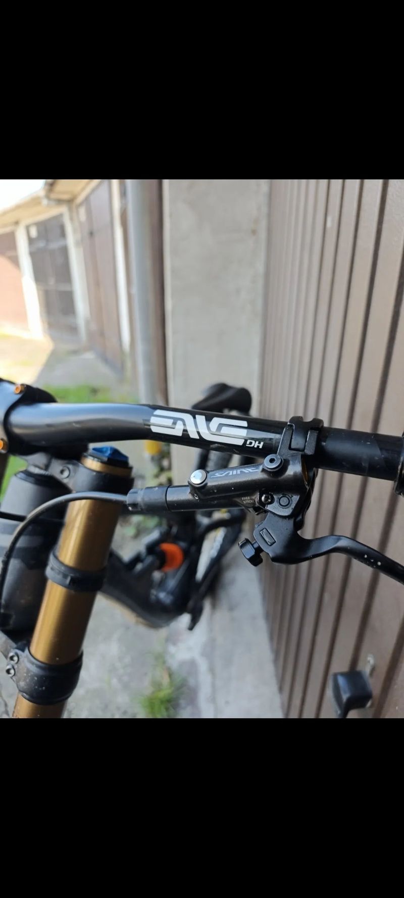 Transition Tr11 Carbon 2018