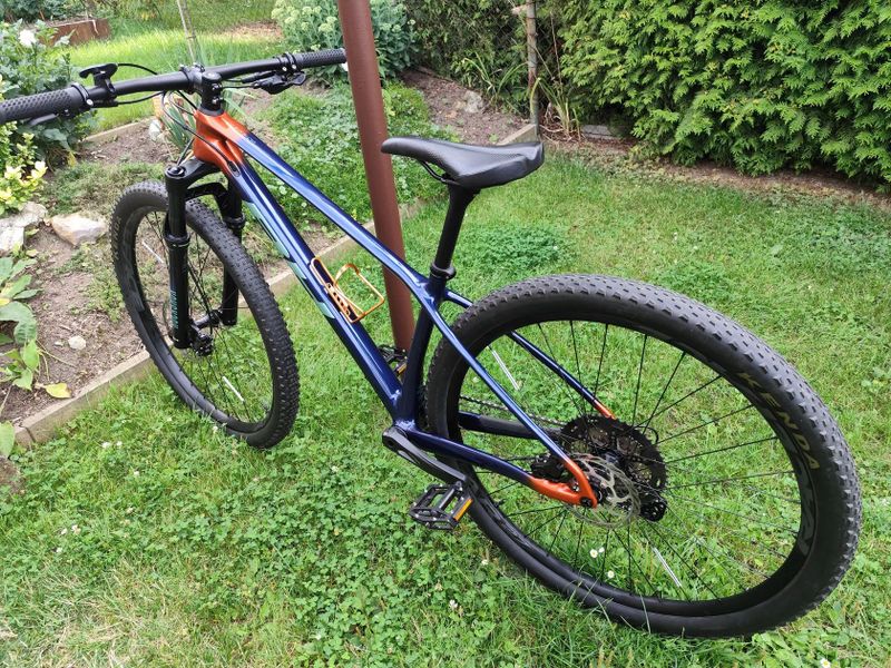 Prodám BH Ultimate 7.0 2022, karbon,1x12, vel. S (155-170)
