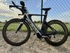 Specialized Shiv TT + ZIPP 404/808 + wattmetr Quarq + Di2