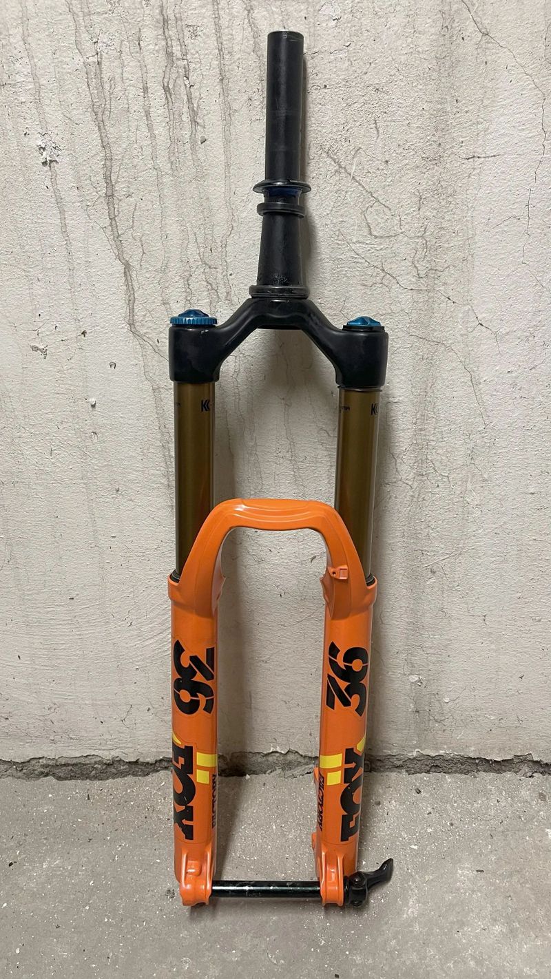 Vidlice FOX 36 FLOAT Factory 160mm Grip2 27,5 "Boost 2020