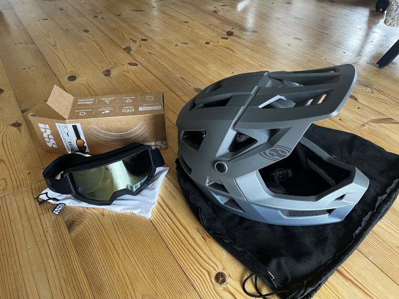 IXS Trigger M-L + IXS Hack brýle 