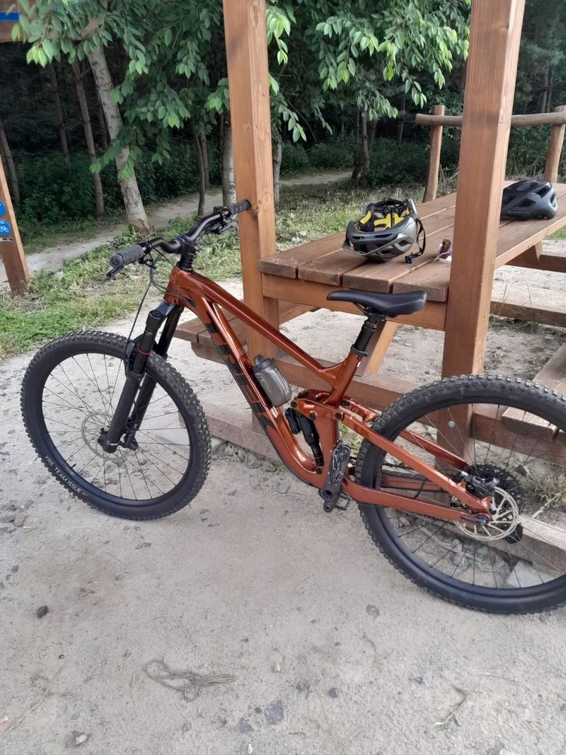 Trek Slash 8 gen 5