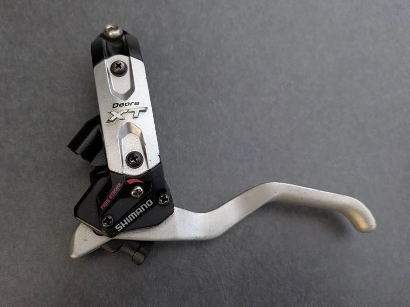 brzdové páky Shimano Deore XT BL-M775