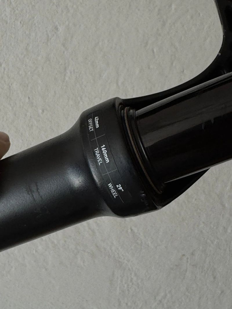 Rock Shox Yari 160mm 29"