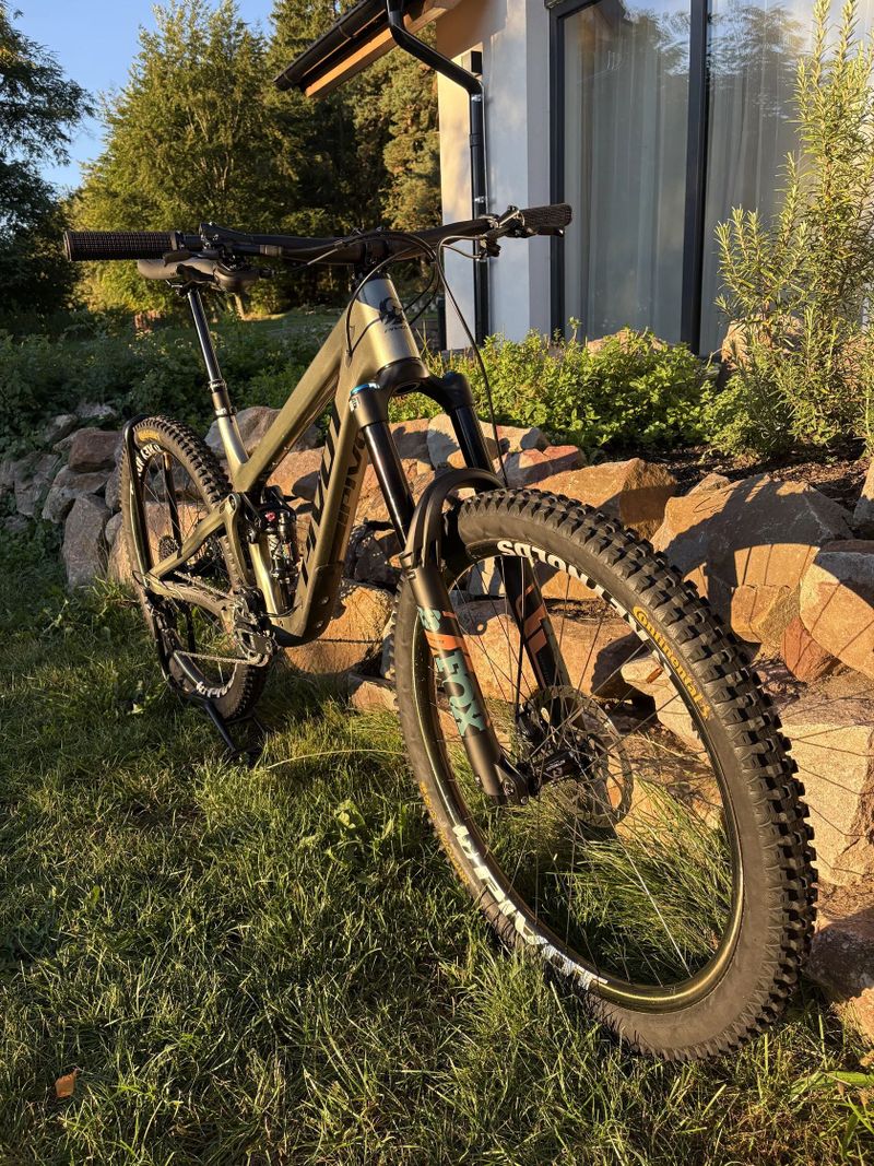 Pivot Cycles Firebird 29, vel. L, nový podvozek + karbon záplety reynolds + I9 