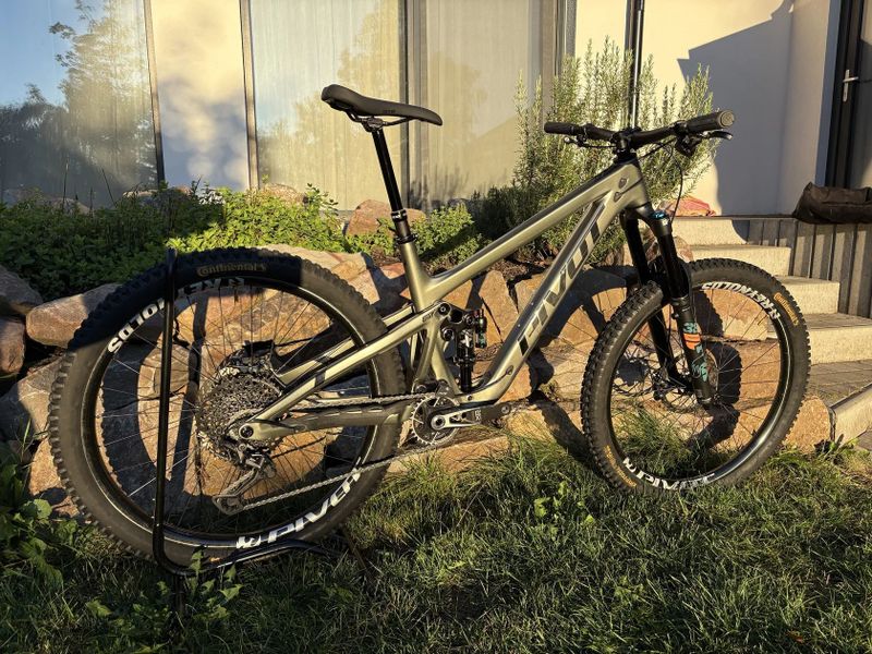 Pivot Cycles Firebird 29, vel. L, nový podvozek + karbon záplety reynolds + I9 