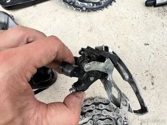 Prodám kompletní sadu Shimano 3×10 převodů