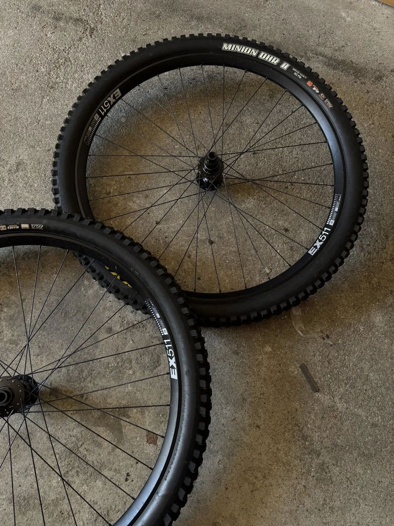 Zapletená kola DT Swiss 29"