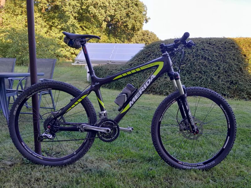Merida Carbon Team