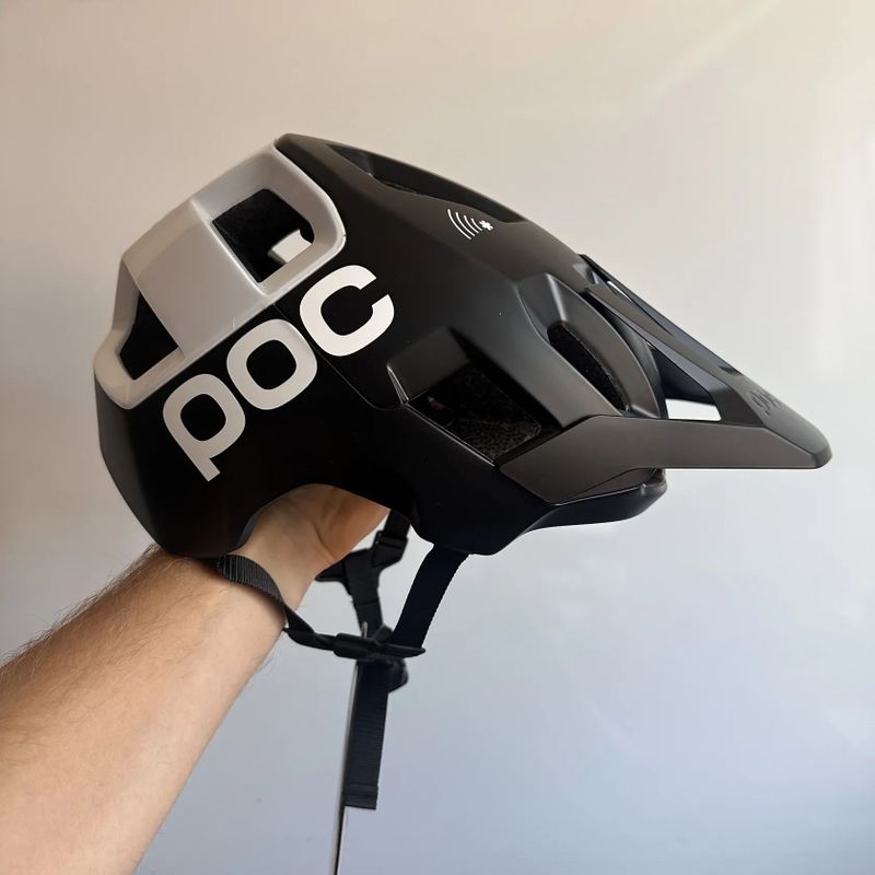 Přilba na kolo POC Kortal Race MIPS Black Matt/Hydrogen White ve. Medium