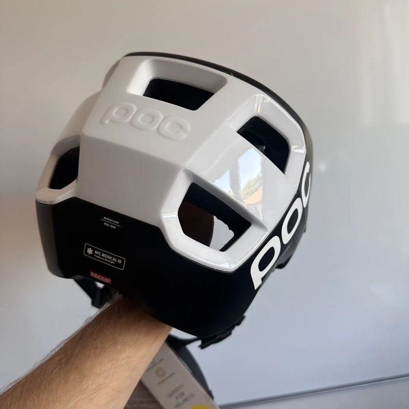 Přilba na kolo POC Kortal Race MIPS Black Matt/Hydrogen White ve. Medium