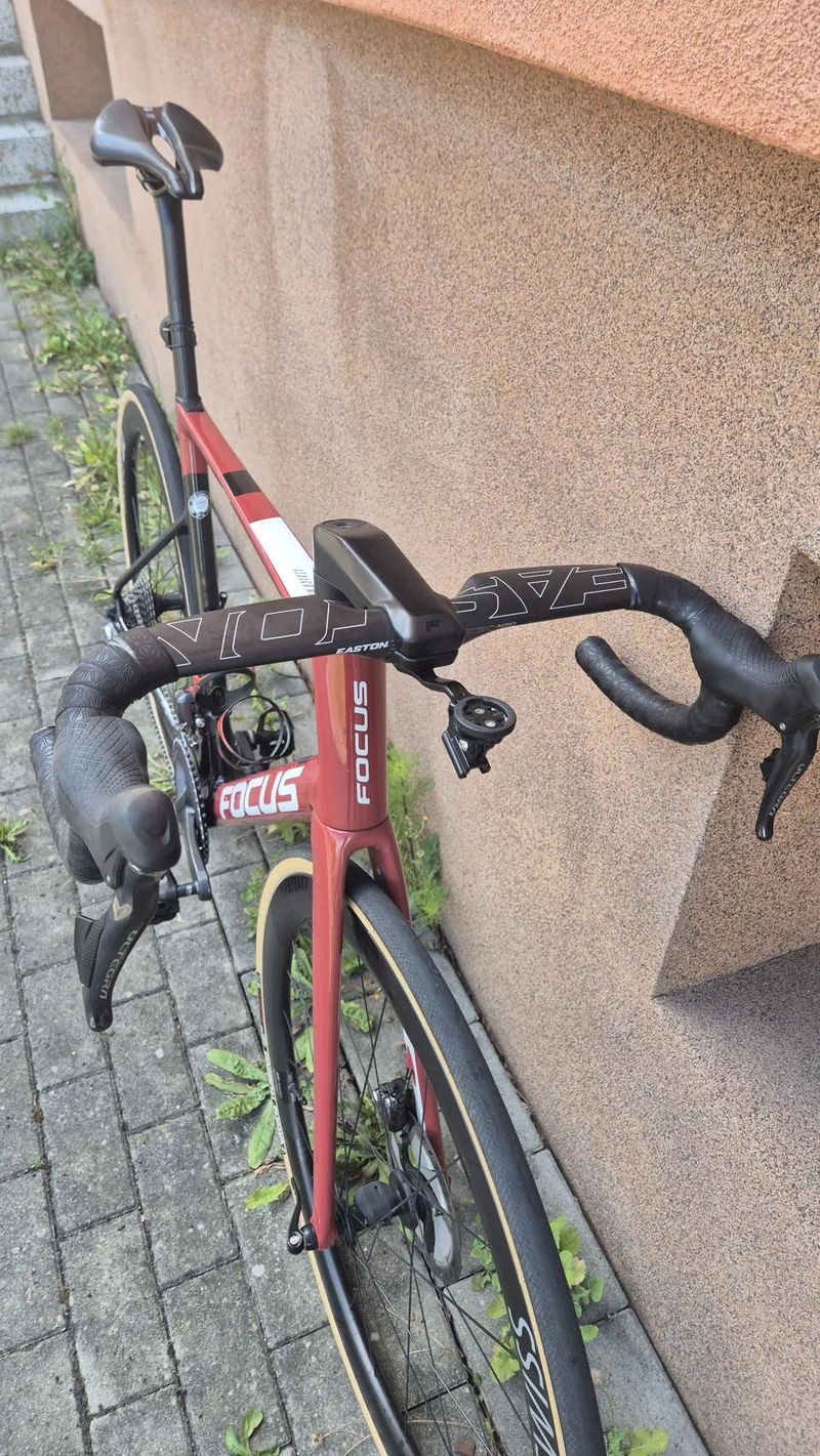 Focus Izalco Max 9.6 (2021), Ultegra Di2, vel.58