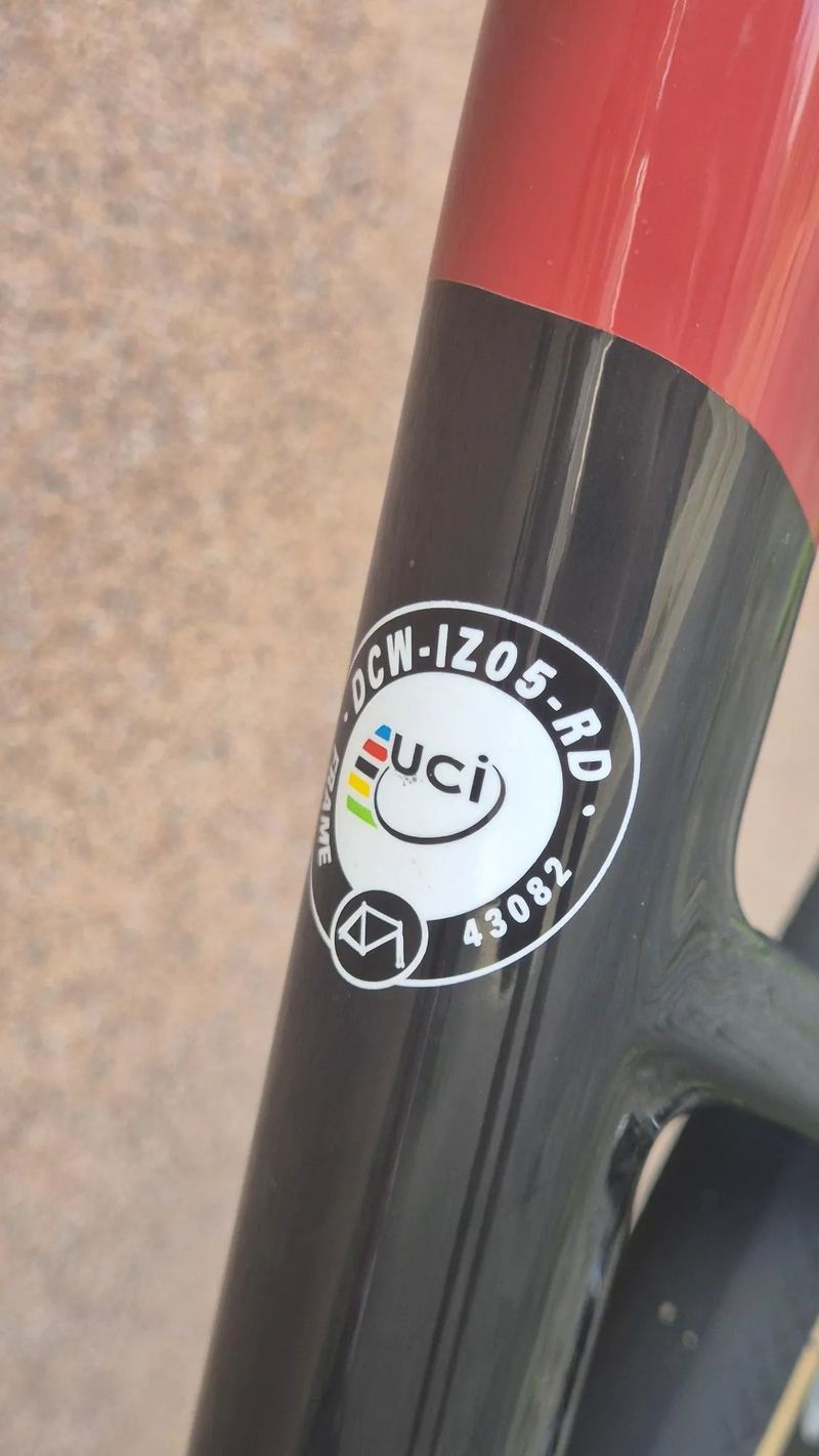 Focus Izalco Max 9.6 (2021), Ultegra Di2, vel.58