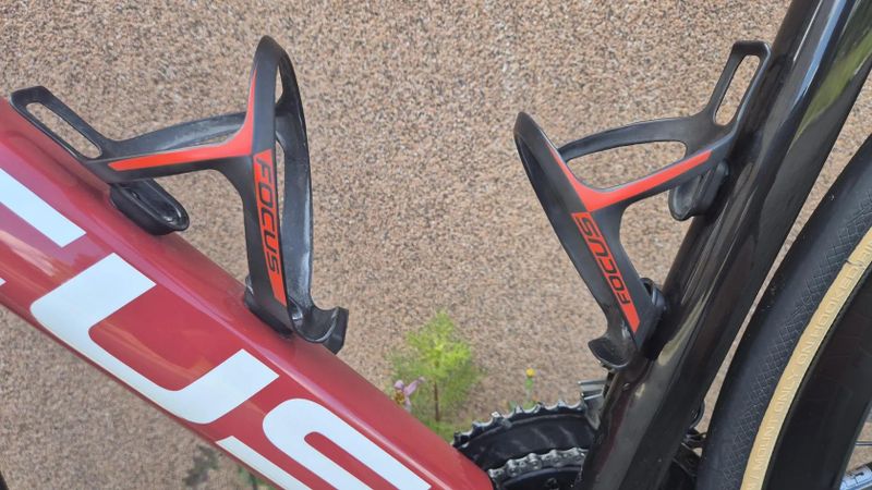 Focus Izalco Max 9.6 (2021), Ultegra Di2, vel.58