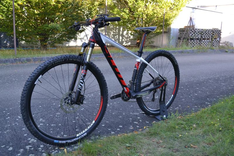 Scott Scale 930 Carbon (M) 10,9 kg