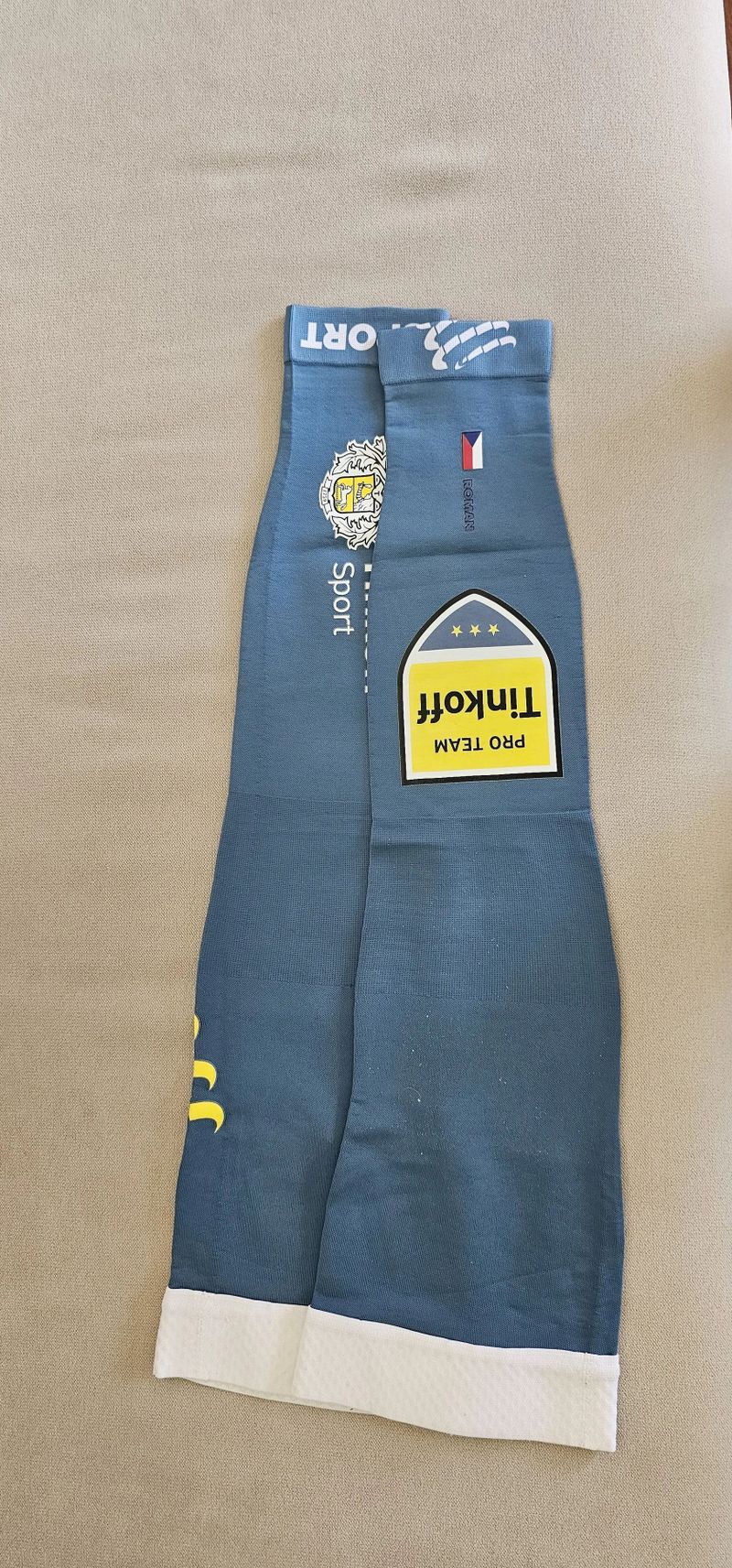 Oblečení z týmu Tinkoff