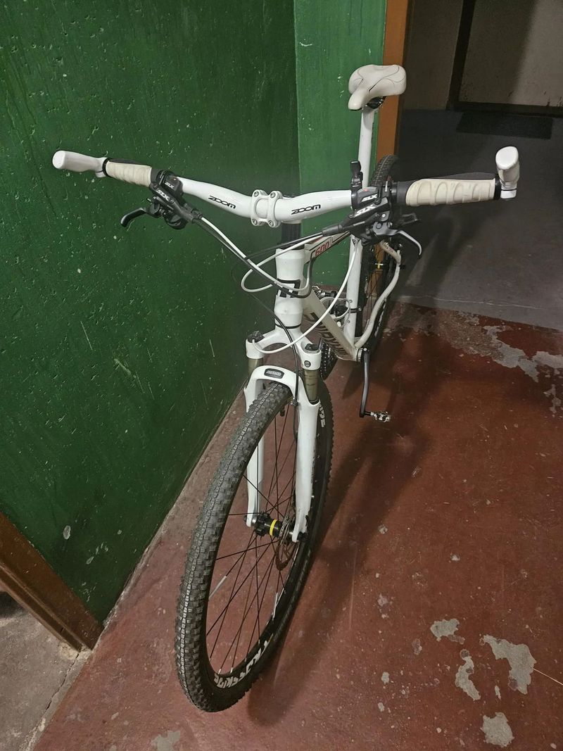 Maxbike C600
