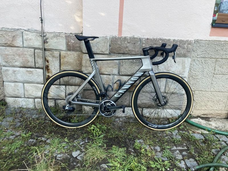 Canyon Aeroad