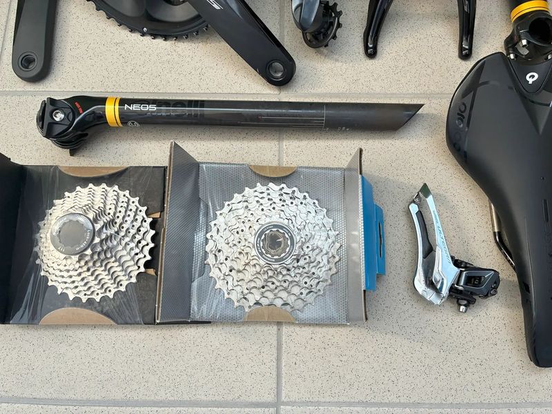 sada Shimano Dura+Ultegra+105+Cinelli atd. 