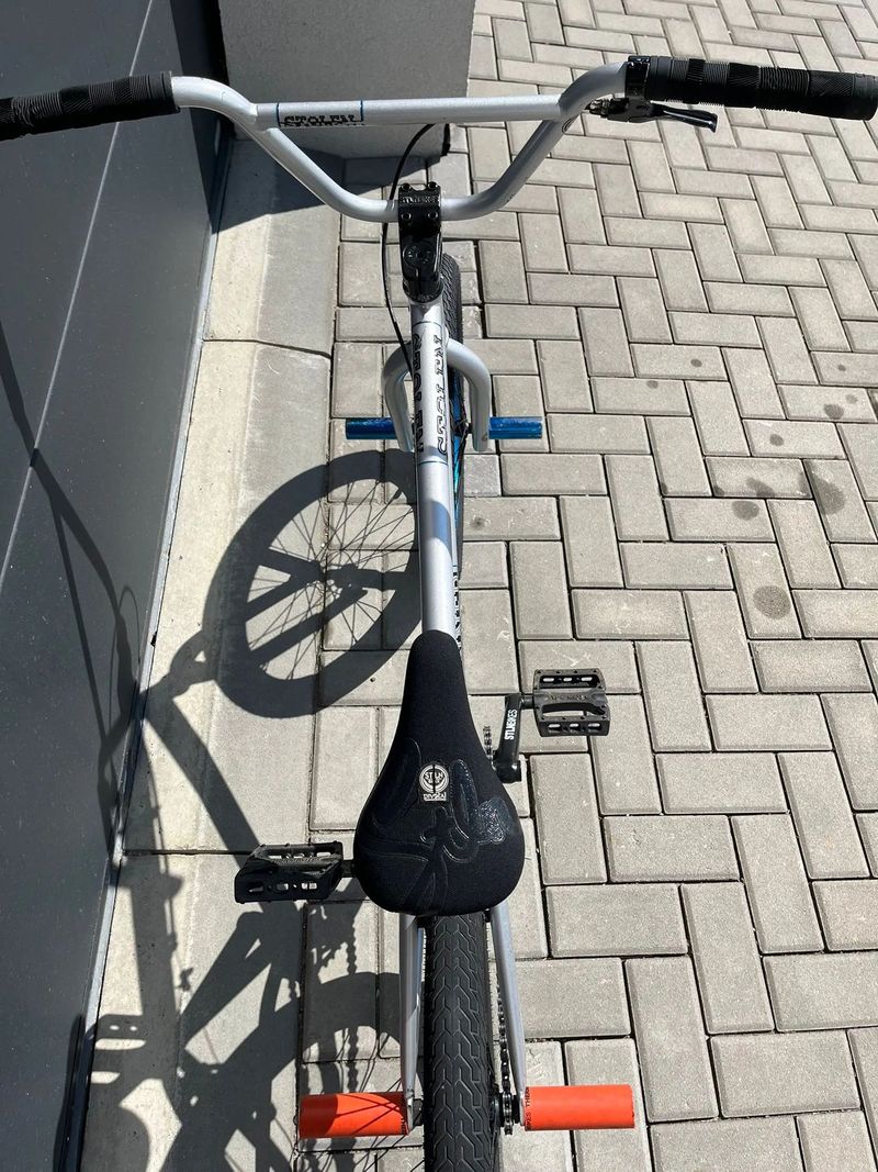 Prodávám STLN BMX