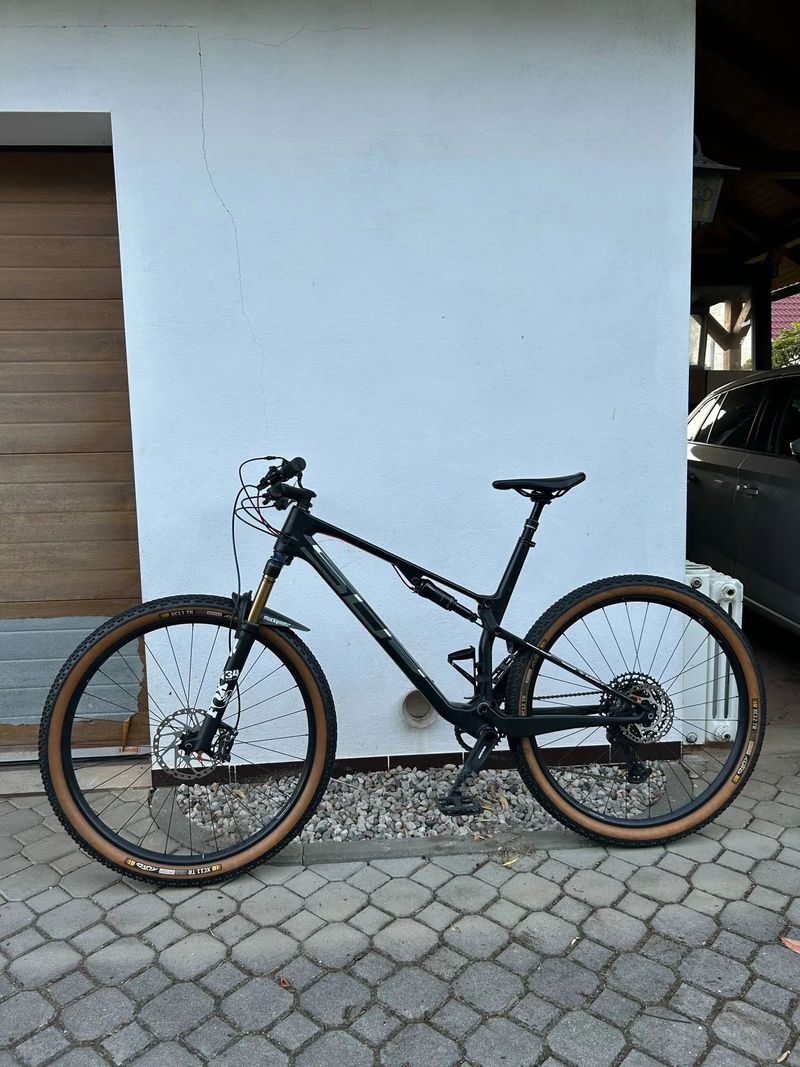 Superior XL carbon 