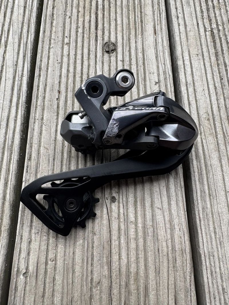 Sada Shimano Dura-Ace Di2 11s