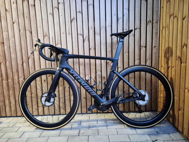 Specialized Venge 2019 vel. 56 (Ultegra Di2)