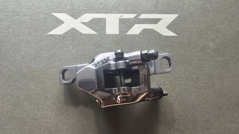 nový brzdový třmen Shimano XTR M9200 