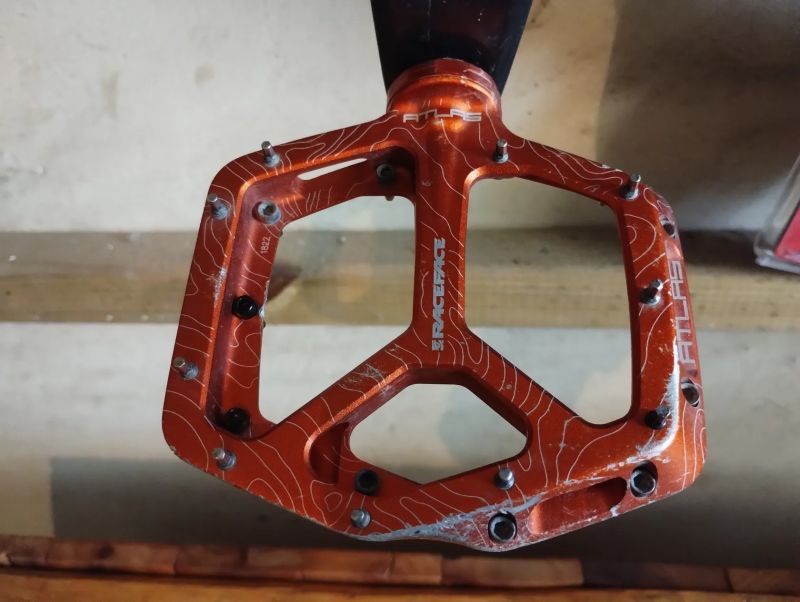 pedály Raceface Atlas 22