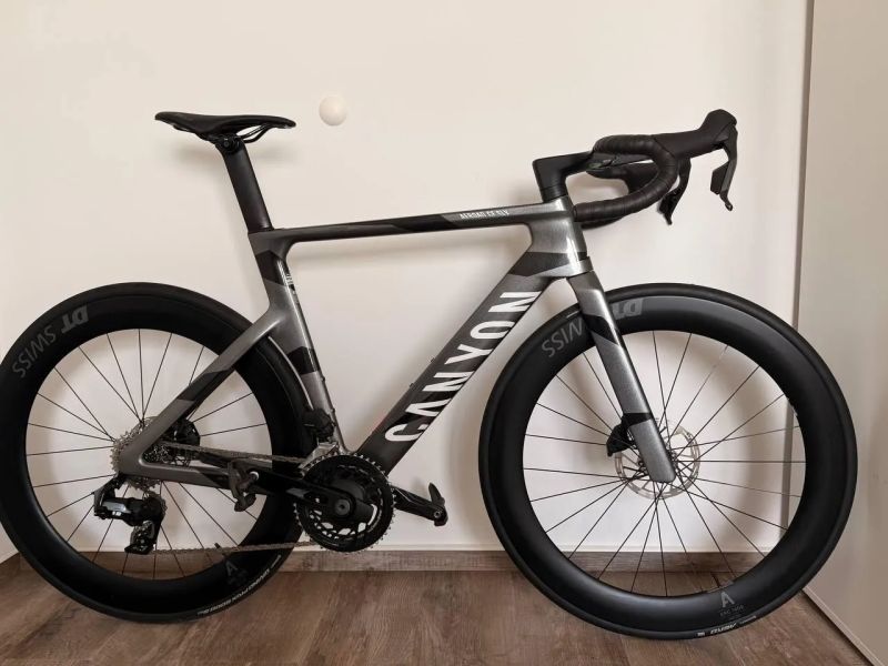 Canyon Aeroad CF SLX 7 AXS