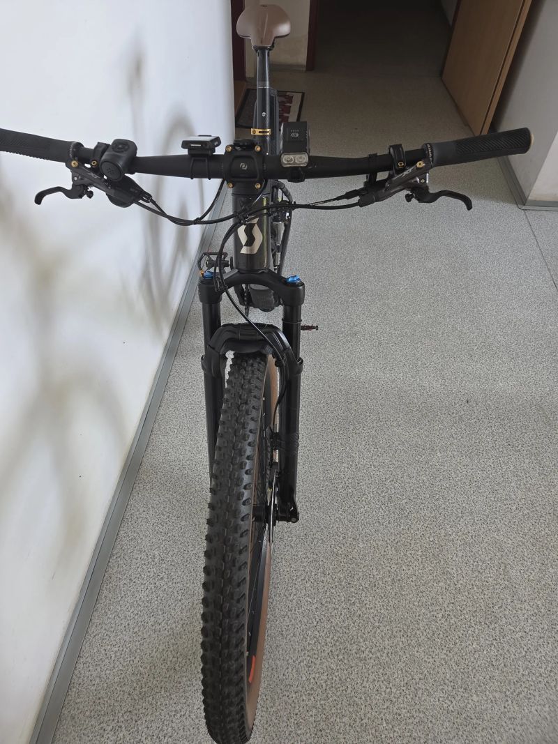 Scott Scott scale 925