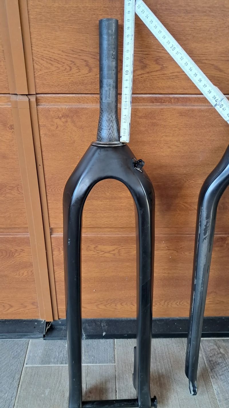 karbonové vidlice MTB 29"